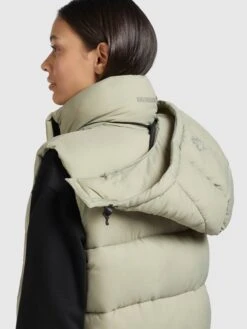 Khujo Vestes Sans Manches Gilet Magneta Femme Vert Pastel -Khujo 1b8251ab7c3090b07300ea319c189d92