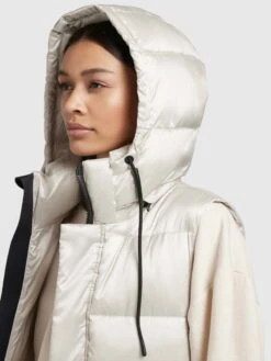 Khujo Vestes Sans Manches Gilet Tourin Femme Blanc Perle -Khujo 1eb63eb26c386bac66715e466ed5d600