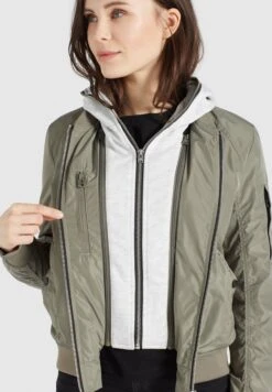 Khujo Vestes Dhiver Veste D’hiver LARIFA Femme Kaki -Khujo 2caf150c30d5af7b050c4dc2e86de6c9