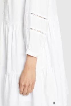 Khujo Robes Fluides Robe-chemise Crepes Femme Blanc 16 Khujo Robes Fluides Robe-chemise Crepes Femme Blanc -Khujo 535d2df1d110a71da2b178913ffc8a26