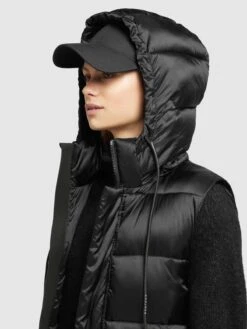 Khujo Vestes Sans Manches Gilet Tourin Femme Noir -Khujo 819744f77053b675bab2765b19d05b59