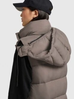 Khujo Vestes Sans Manches Gilet Tourin Femme Marron -Khujo dad6caba1627ded8fe621feff57307a6