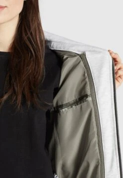 Khujo Vestes Dhiver Veste D’hiver LARIFA Femme Kaki -Khujo e9d603b5965635c05c531e0dbbde3887