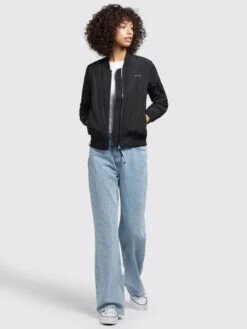 Khujo Vestes De Mi-saison Veste Mi-saison Stence2 Femme Noir -Khujo e9ddbd10ae989571fe81397d3ffc1b70